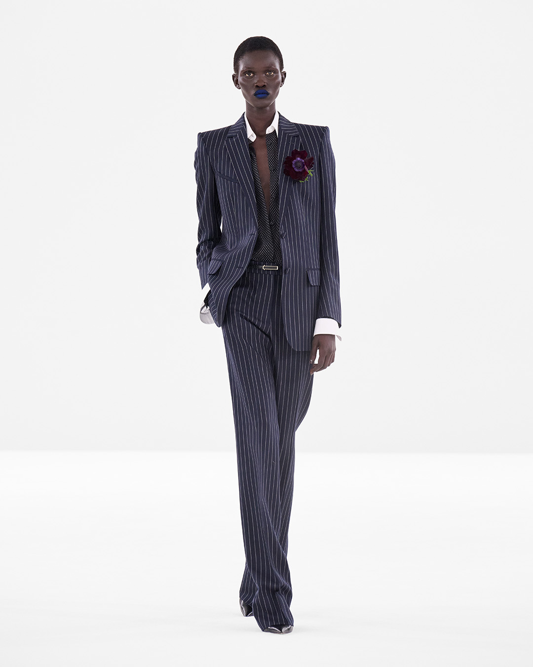 Look 27