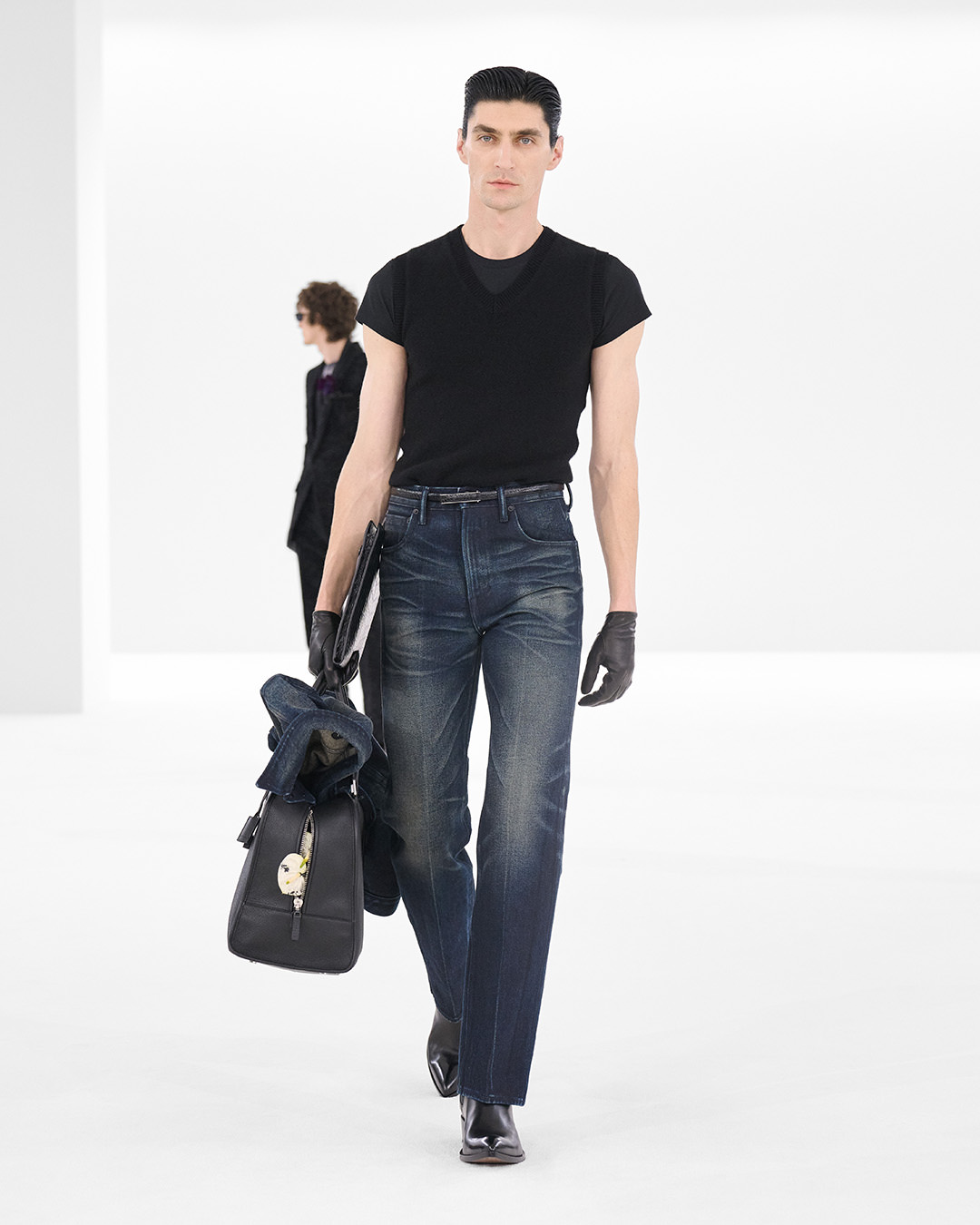 Look 49